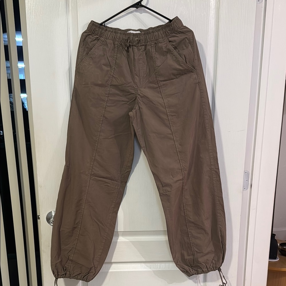 Zara Brown cargo pants